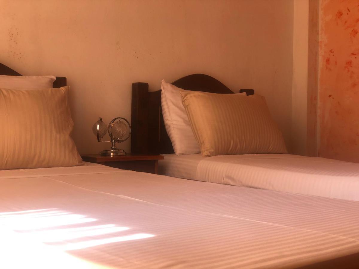 Fernando'S Inn Negombo Ngoại thất bức ảnh